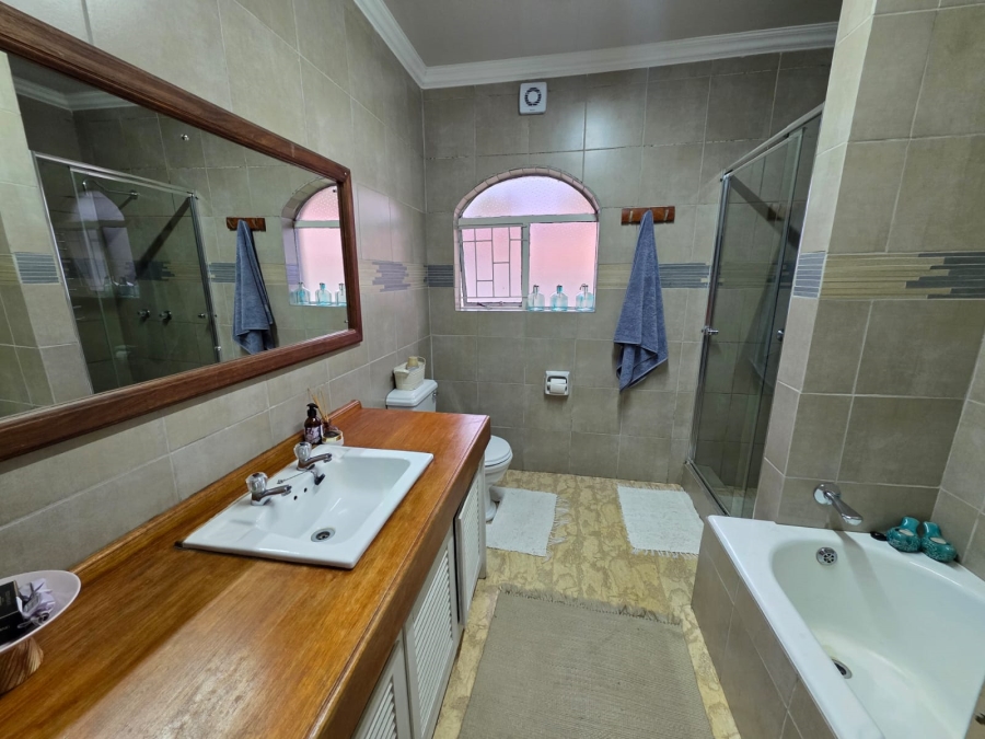 3 Bedroom Property for Sale in Vaalpark Free State